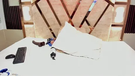 Athenea_Mills webcam model stream image