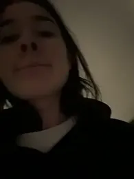 Marryme- webcam model stream image