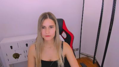 CatrinTop webcam model stream image