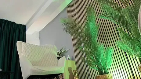 MissEmaDivine webcam model stream image