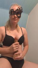 Misslovea webcam model stream image