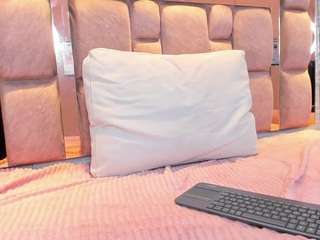 lilian-starfire webcam model stream image