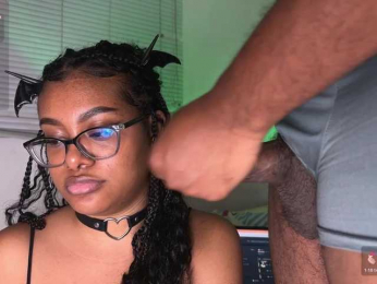 EvonyVegaa webcam model stream image