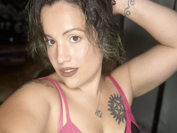 BrattyBride webcam model stream image