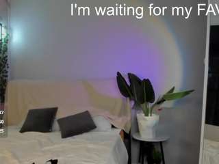 k1ra-adams webcam model stream image