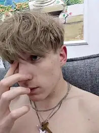 And25bn webcam model stream image