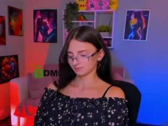 rosaliemoonn webcam model stream image