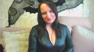 curvynova webcam model stream image