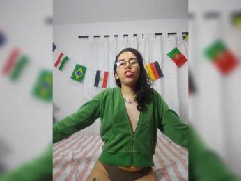skinny333 webcam model stream image