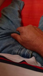 Brutuss webcam model stream image