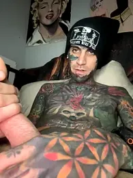 Dyskizly webcam model stream image