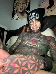 Dyskizly webcam model stream image