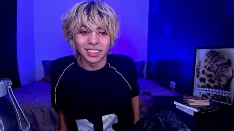 Aronn_44 webcam model stream image