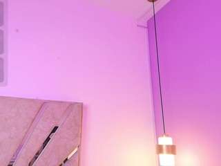 lucianatorres webcam model stream image