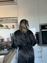 petrouchkaaa_ webcam stripchat model stream image