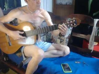 Laye Art webcam model stream image