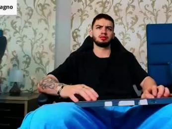 michael_magno webcam model stream image