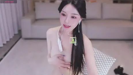 Bella-999 webcam stripchat model stream image