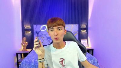 Jake_Evans_ webcam model stream image