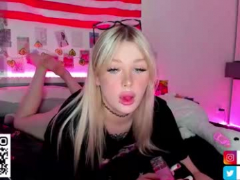 krisi_myrr webcam model stream image