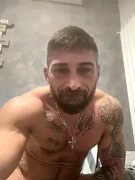 GmGit webcam stripchat model stream image