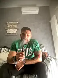 GmGit webcam stripchat model stream image