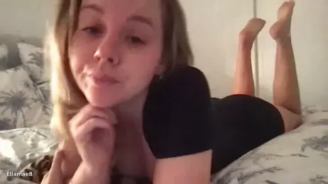 ellamae8 webcam model stream image