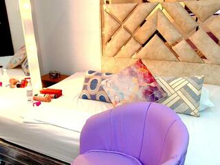 Scarlet Dash webcam model stream image