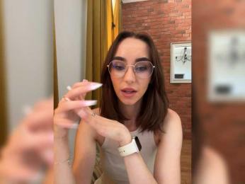 LolaQueena webcam bongacams model stream image