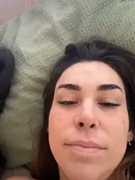 LeaGambit__ webcam model stream image