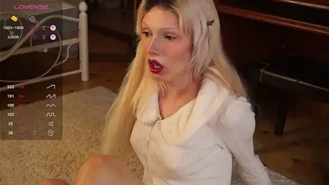 PamelamyDreamysEsmonde webcam stripchat model stream image