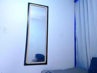 Andre Parker webcam model stream image