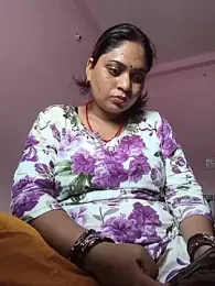 Aanushaka webcam model stream image