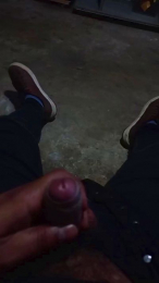 Notevaagustar13 webcam model stream image