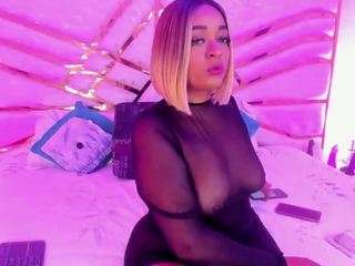 heidifoxxx webcam model stream image