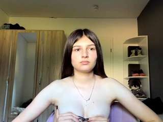 kimbermozo webcam model stream image