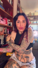 Dancing_w_Vale webcam model stream image