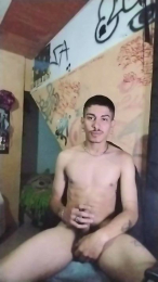 YourGodZeus webcam model stream image