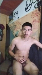 YourGodZeus webcam model stream image