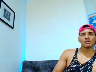 Smith Fitness webcam flirt4free model stream image