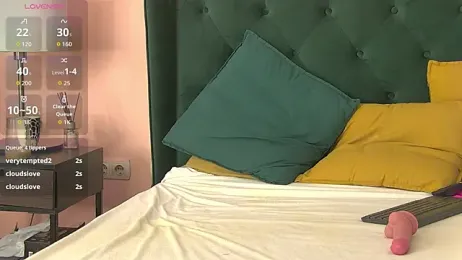 PlayfulArya webcam stripchat model stream image