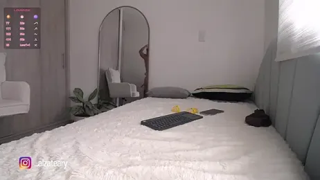 _arianalzate_ webcam model stream image