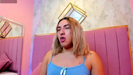 TomLondon_ webcam model stream image