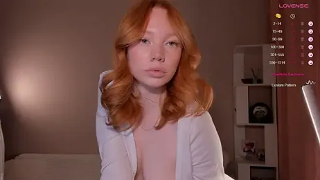 Elisahsthetics webcam model stream image