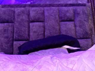 hottyredd webcam model stream image