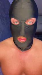 Urus86 webcam model stream image