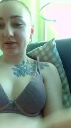 Delia_Liv webcam model stream image