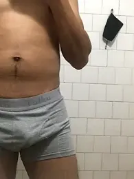 Axe-man_44 webcam model stream image