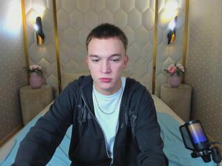 Derek Banville webcam model stream image