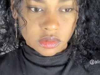 alison-ker webcam model stream image